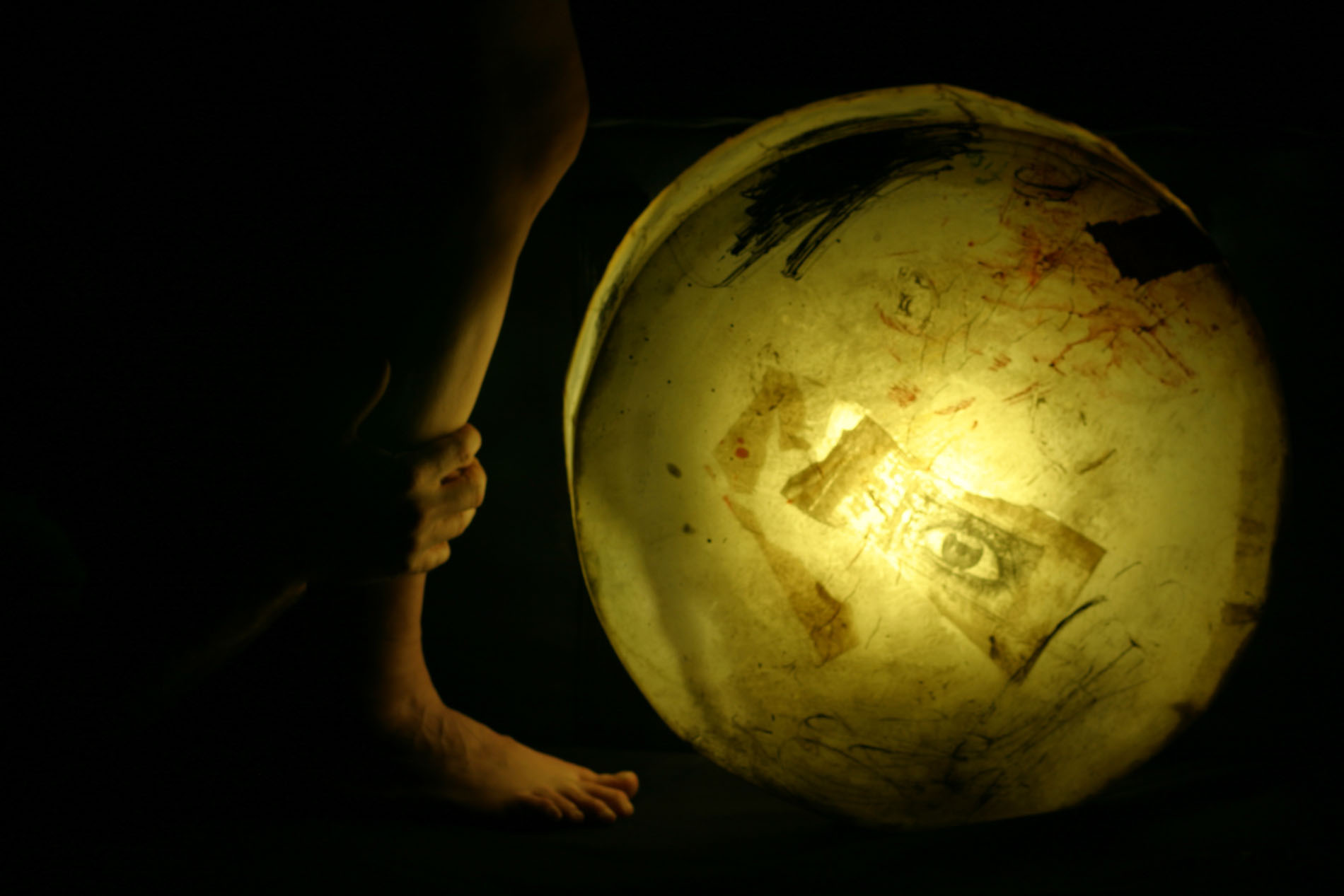 Lourdes-Fisa-El-rastro-invisible-05