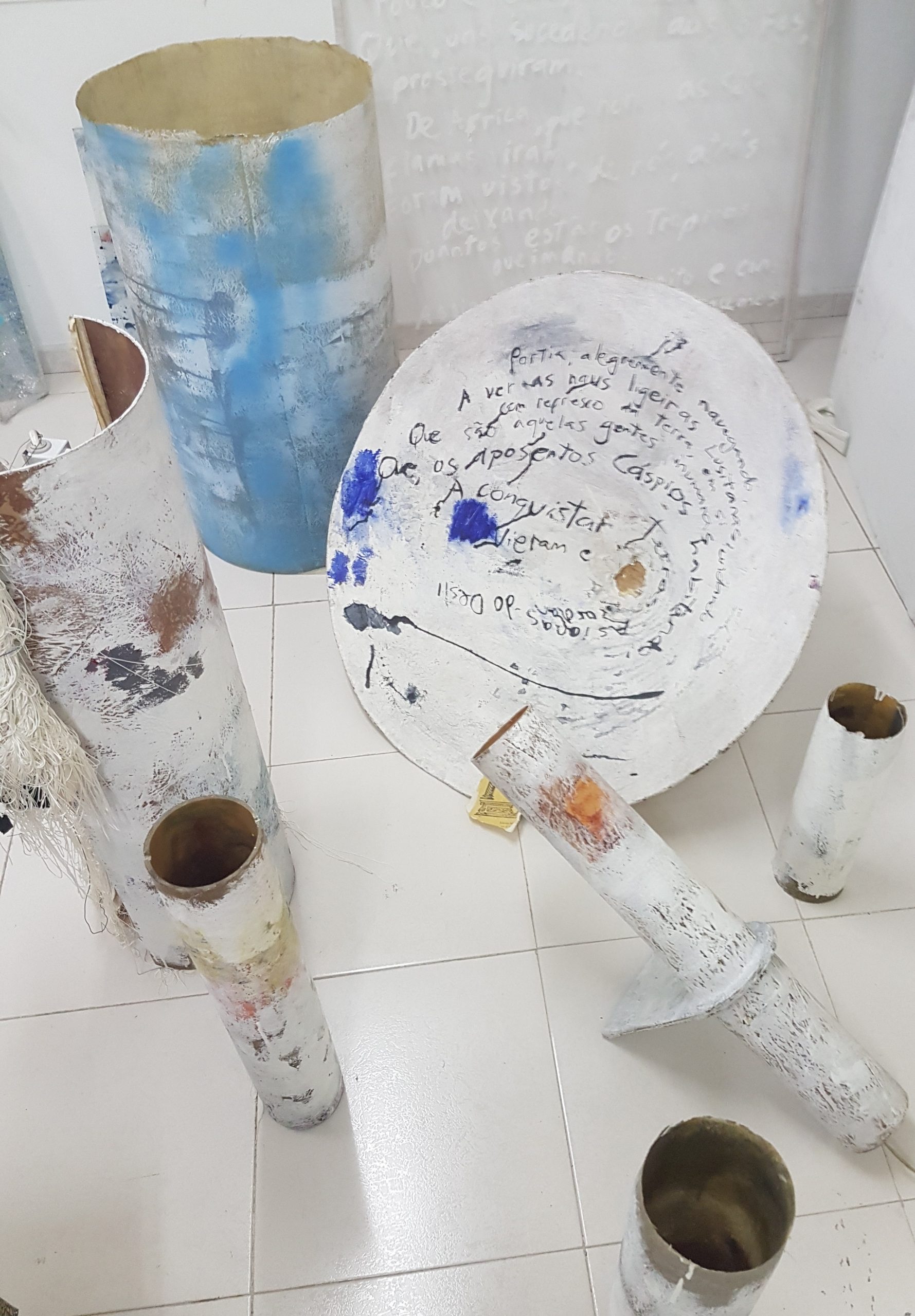 Lourdes-Fisa-Joc-de-mirades-04-scaled